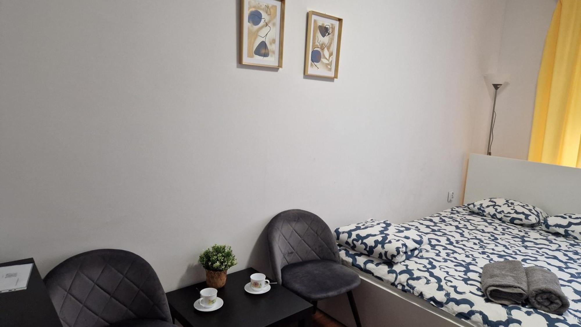 Meander Natolin Pokoje Blisko Metra 华沙 外观 照片